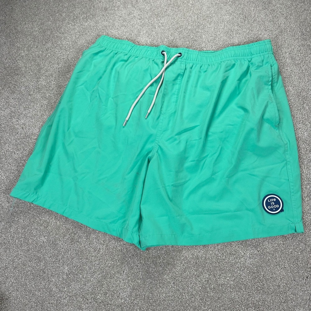 Life is Good Mens Medium Swim Trunks Mint Green Mesh Lined Board Shorts Beach